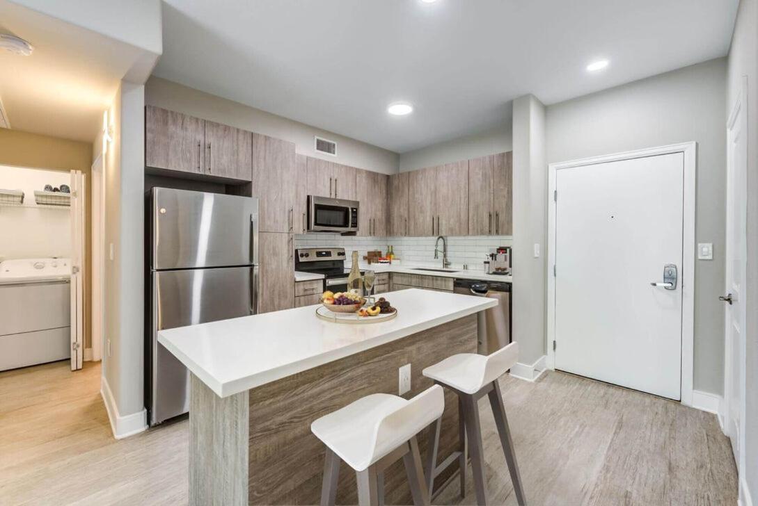 Woodland Hills Luxury Apt 2 Bed Ca Лос-Анджелес Экстерьер фото
